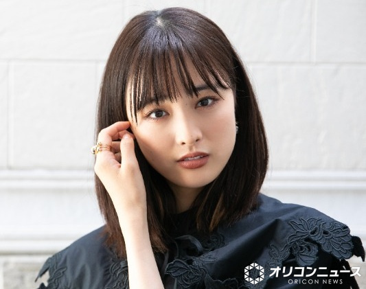 大友花恋「2週間一緒に佐渡島に住んでた」　学生時代に共同生活した俳優を告白　「お風呂もトイレも共有」意外な過去を披露