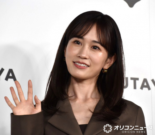 前田敦子、“最後”の写真集は「楽しかった」　担当編集に“脱ぎっぷり”ほめられ「（自分のなかに）根付いているもの」