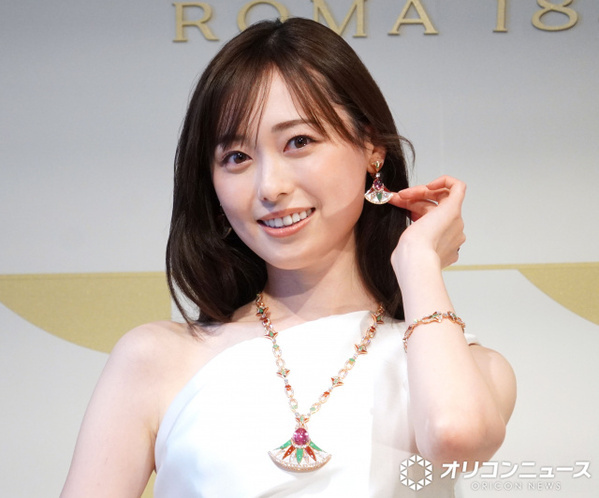 福原遥、「ブルガリ」アンバサダー就任　知らせを受けたパリでジュエリー即購入「恋に落ちました」