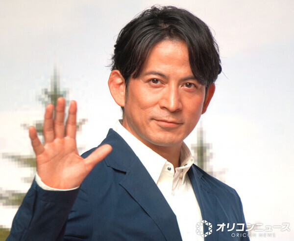 岡田准一、2度目の富士山登頂で高山病になりかけ「これ、ダメかなと…」　無事ご来光を望み感動