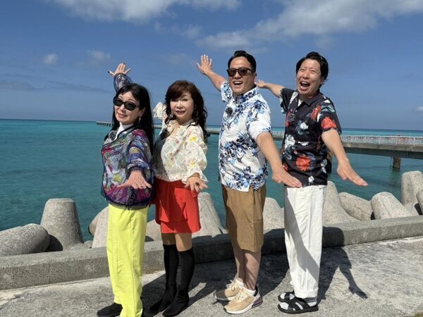 ハイヒール＆藤崎マーケット、“東洋一美しい”ビーチで大はしゃぎ　絶景スポットで“究極の一枚”に挑戦