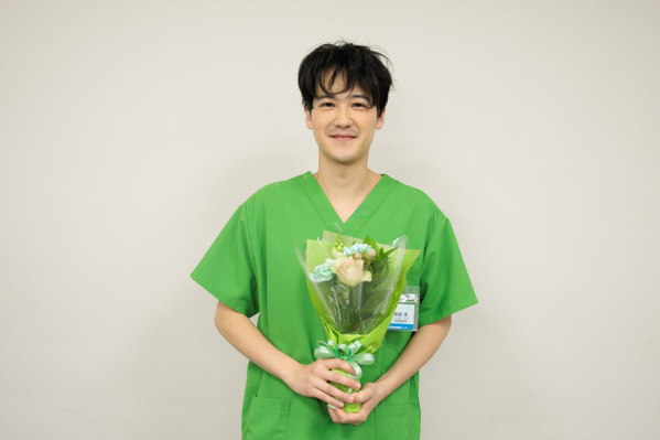 葉山奨之『ヤンドク！』クランクアップに「手術のシーンは本当に大変でした」【コメントあり】