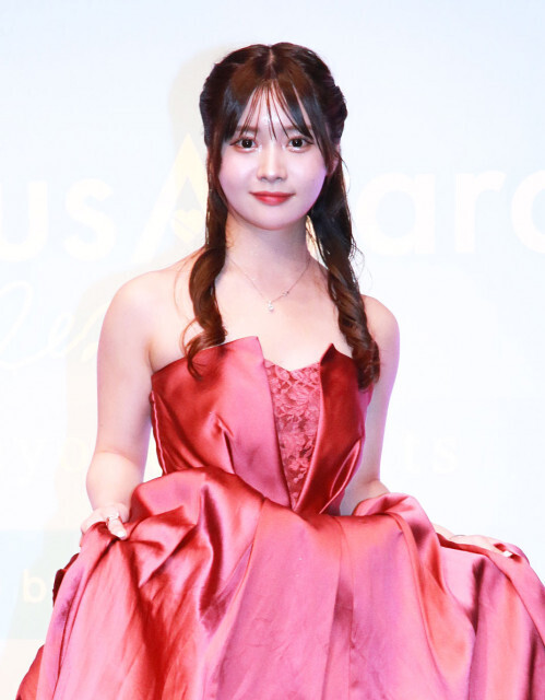 日本最大級のキャンパスミスコン「CampusAward 2026」公式アンバサダーの人気インフルエンサー・モデルの実熊瑠琉がグランプリを激励「自分がしたいことを思いっきり楽しんでするのが大事です」