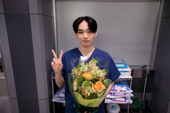 『ヤンドク！』宮世琉弥、撮了も共演の向井理から“愛のあるイジり”「もっと上を目指して頑張ります！」【コメントあり】