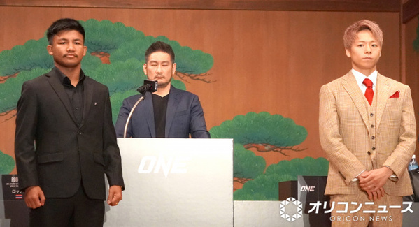 武尊「ベルトを取って最後を締める」vs.ロッタン「日本のファンは恨まないで」4・29『ONE』1ヶ月前会見