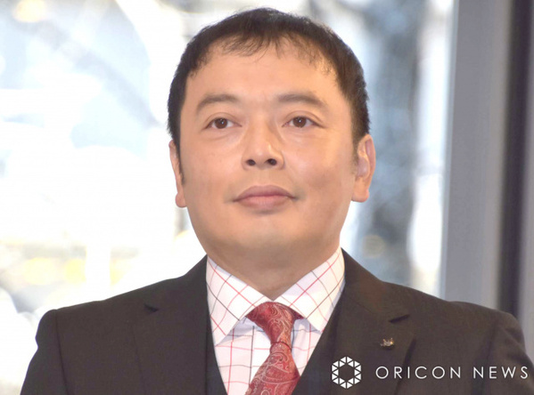 中川家・礼二、長男と広島で“推し活”満喫　長男が披露した“完璧な敬礼”に反響「パパのDNA強い」「大きくなったなぁ」