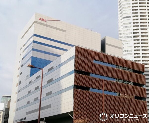 『M-1グランプリ2025』ベストアマチュア賞の男女コンビ、今後の方針表明…「受け入れられない」の声  同志社大卒「ピ夜」が心境