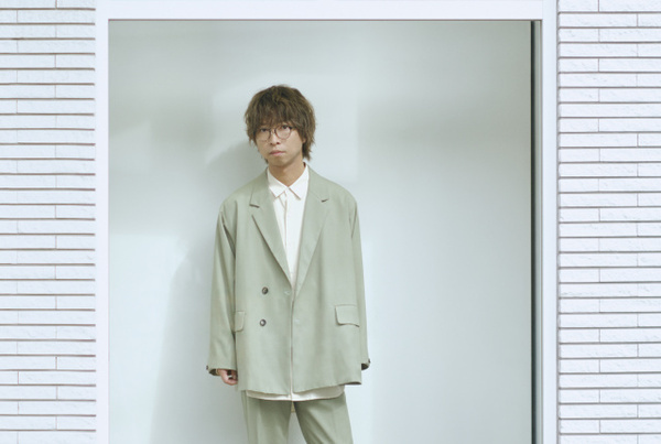 wacci・橋口洋平、“事務所NG”の素顔を初公開　ファン衝撃「は、橋口くんが！メガネを…!!!」「心がざわざわしてる笑」