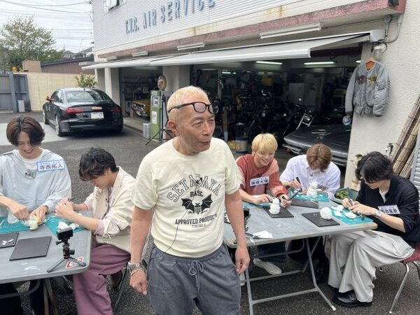 所ジョージ、timeleszに番組オリジナルソングをプレゼント　長寿番組の秘けつを教える