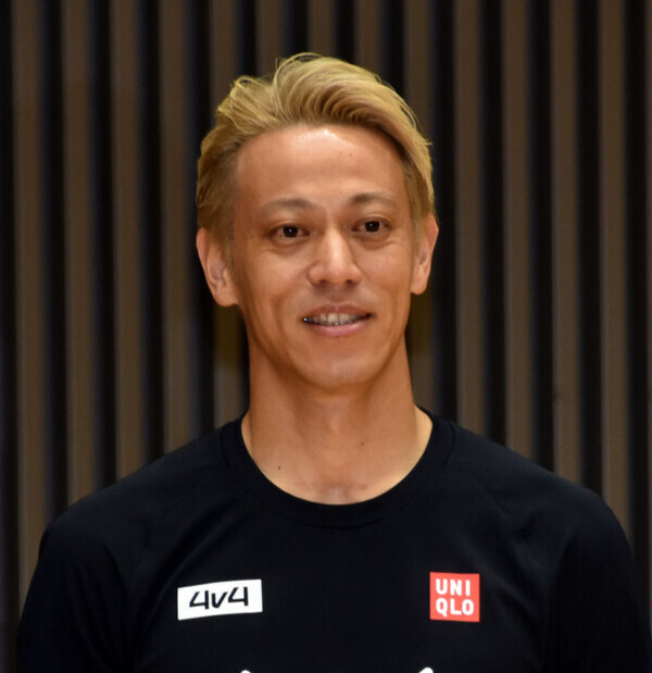 本田圭佑、5度目W杯の長友佑都は「刺激より尊敬」　サッカー日本代表を「サポートしたい」とも