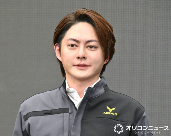 元“青汁王子”三崎優太氏、てんちむと結婚後初公の場　バイク事故に遭ったことがきっかけで新EVバイクを発売「執念です」