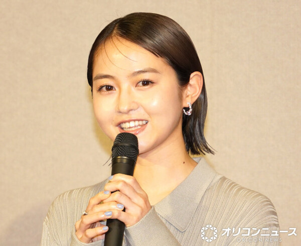 伊藤万理華、韓国のタクシーでぼったくりに遭う　タクシーに“ほぼ乗らない”中村蒼は「せこい人間なので…」