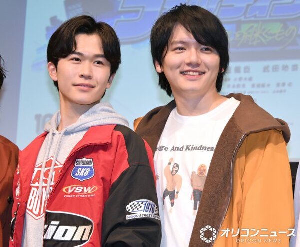 濱田龍臣、TTFCイベントに“ジーッとして”いられず登場　鈴木福がツッコミ「東映だから！」　うっかり変身して苦笑い