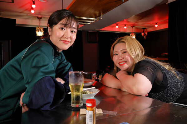 唐田えりか“大親友”とほろ酔いトーク　『極悪女王』オーディションからプロデューサーに怒られた秘話も明かす