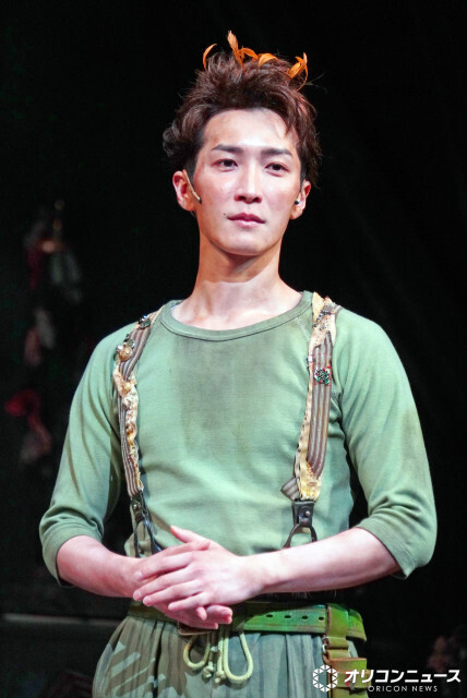 Snow Man渡辺翔太、会見冒頭で報道陣に“まさかの謝罪”「ピーターパンなら絶対言わないんですけど…」