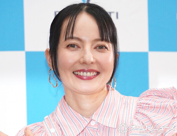 ベッキー、「笑顔にビクっとする」発言にツッコミ　「『怖い』と記事に書かれちゃうので」