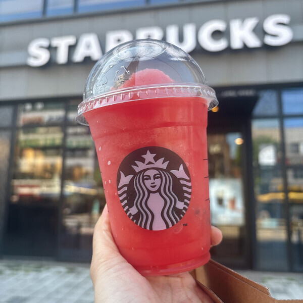 シーズン到来！韓国のスイカジュース、人気チェーン4店舗を飲み比べてみた！【ハングクTIMES Vol.266】