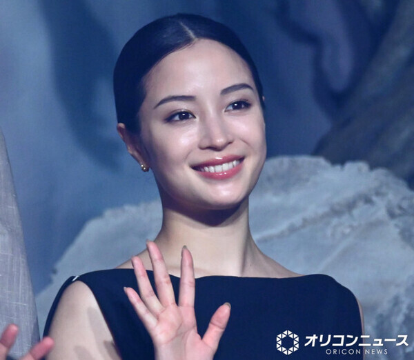 広瀬すず、撮影現場で妹感全開　兄・林遣都が証言「本当に妹を見ているよう」