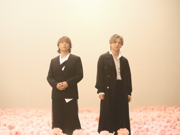 DOMOTO、STARTO社とエージェント契約満了　出会って35年「これからも二人の絆を大切に『二人らしい世界』を笑顔で歩んでまいります」