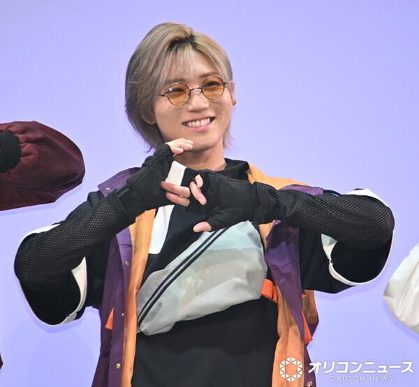 安井謙太郎、『超ギャバン』で妹役のまいきちに感謝　撮影オフショットは「全部初音のおかげです！」