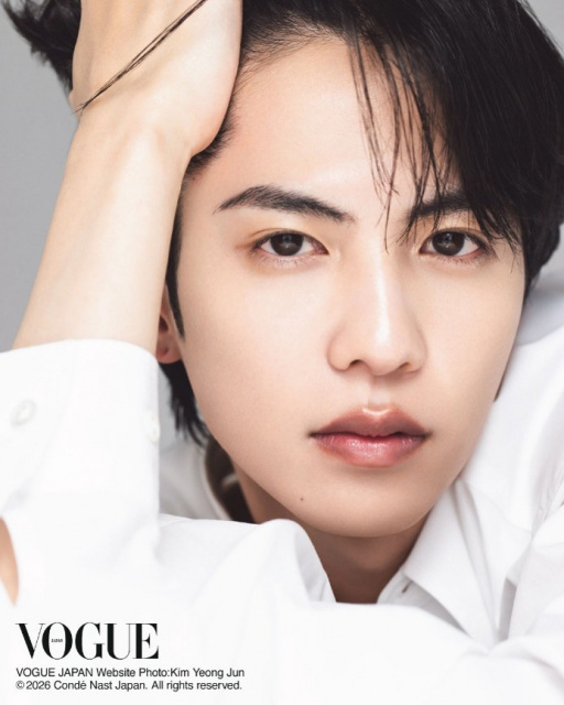 志尊淳、キャリア初の「セルフディレクション」撮影に挑戦 『NARS』×『VOGUE JAPAN』コラボで新たな魅力を開花
