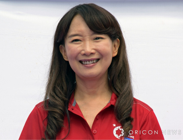 アグネス・チャン、自宅ベランダからのぞく緑あふれる絶景ショット　“癒やしのながめ”披露に「最高ですね」「とても良いところですね」と反響