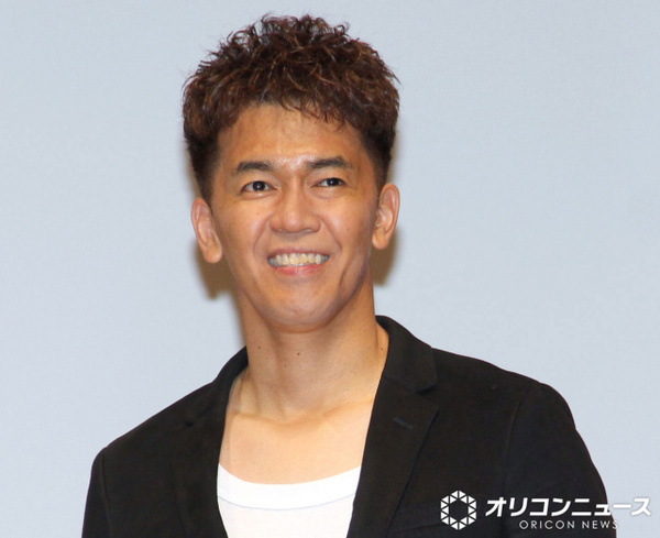 武井壮、自宅の屋上で過ごす“おうち時間”を公開　広々とした屋上スペースに反響「気持ちよさそう」「サウナ作ったらどうですか？」