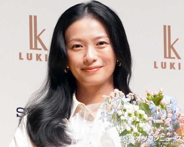 2児の母・榮倉奈々、最新カットの美貌にファン歓喜「セブンティーンと変わってない」「美しい」「かわいーっ！」