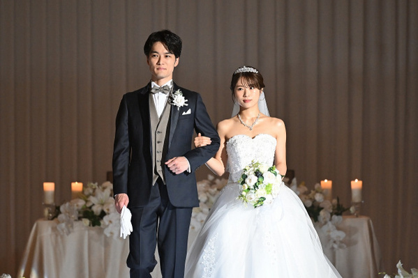 『南田南弁護士は天才肌』ウエディングドレスがずれ落ち胸元あらわに…「わーお！」【第2話みどころ】
