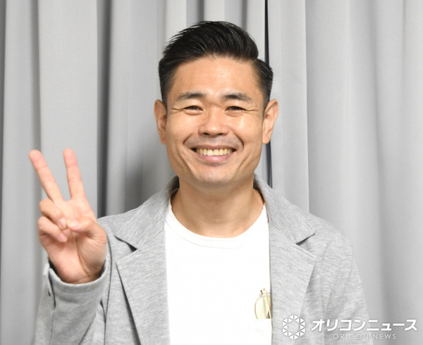 54歳・品川祐、病気療養の“現状”を報告「痛みもかなり落ち着いて…」「明後日には仕事復帰」
