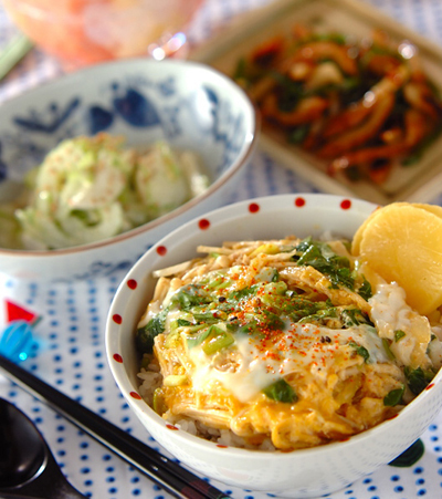 今日の献立は「鶏ひき肉の親子丼」　E・レシピ