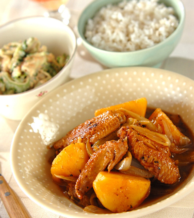 今日の献立は「手羽先とゴロゴロ野菜の塩煮」　E・レシピ