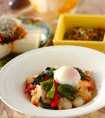 今日の献立は「魚介のバジル炒めライス」　E・レシピ