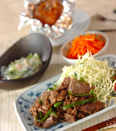 今日の献立は「牛肉とピーマンのソース炒め」　E・レシピ