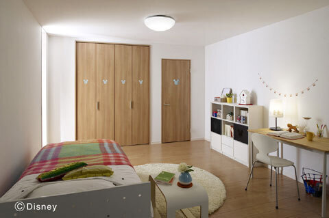 玄関、キッチン、お風呂……家じゅうに「ディズニーの世界観」を空間演出