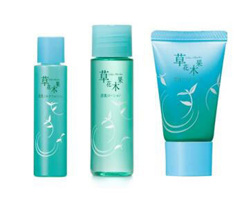 「草花木果」、期間限定のお得な「夏の涼肌セット」を販売中