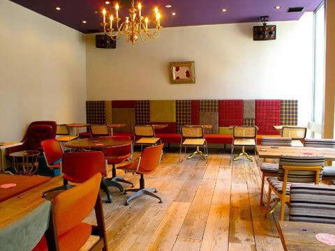 “シミ”の悩みを解決へと導くファンデーション「フローレス フィット」発売記念　「美活カフェ」をオープン