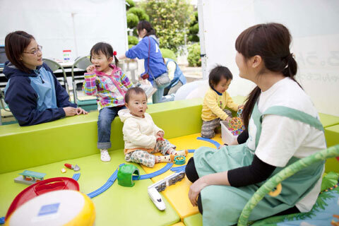 被災地における、赤ちゃんと保護者の支援活動「パンパース うんと眠ろ。うんと遊ぼ。プロジェクト」