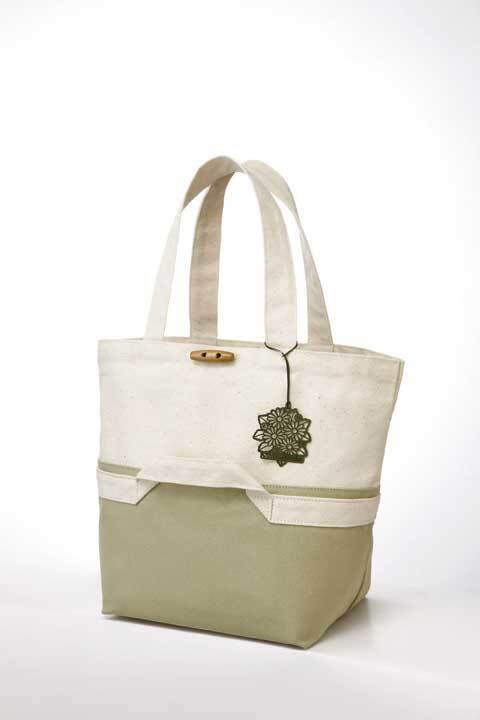 利益は復興支援に全額寄付、4WAYマイバッグ数量限定発売