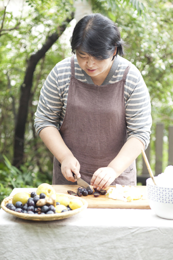 新しくなったギャラリーROCKETで、飯島奈美さんによる食のエキジビション開催中。