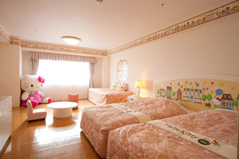 ハローキティ オリジナルボトルを発売！「ヤシノミ洗剤」40周年記念キャンペーン