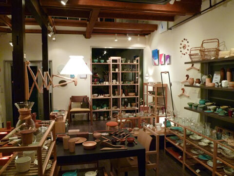 恵比寿の隠れ家的インテリアセレクトショップ「座りここち」が正式オープン