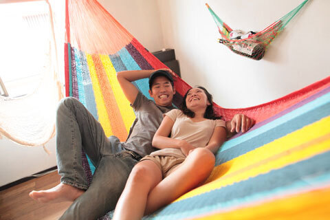 ベビーベッドにも最適、おしゃれなハンモックをインテリアに取り入れよう