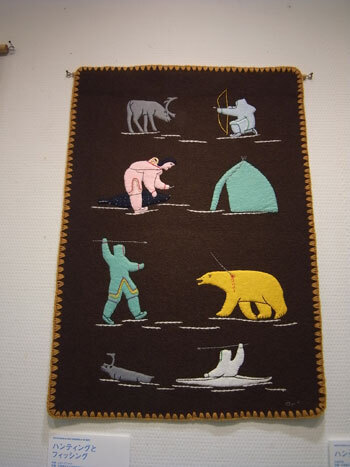 クラフトを通して文化を知る、「北極海とイヌイットの壁かけ」展開催中