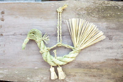 年始は画廊で美しい「しめかざり」を観賞！？　2013年の予約も受付開始！