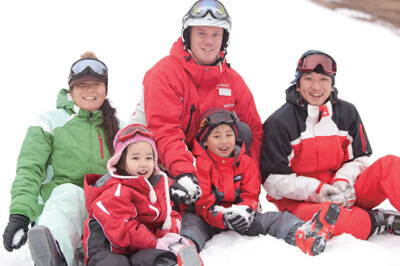 キッズのスキーデビューは北海道で！　親子でクラブメッド