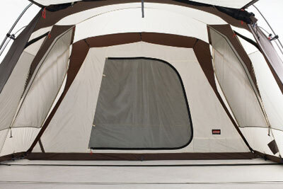 高い居住性と広いリビング！コールマンから、全天候対応型の最高級テント登場