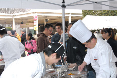 出張動物園やキッズコーナーも登場！　ラディソンホテル成田の花見フェスティバル