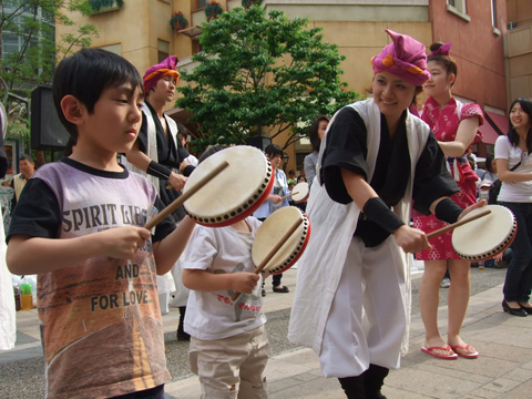 家族で楽しめる沖縄県外最大級の沖縄フェスティバル「はいさいFESTA2012」が開催