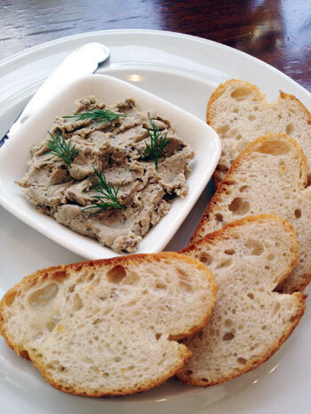 上野万梨子さんの新レシピ本『パンを楽しむレシピノート』刊行！